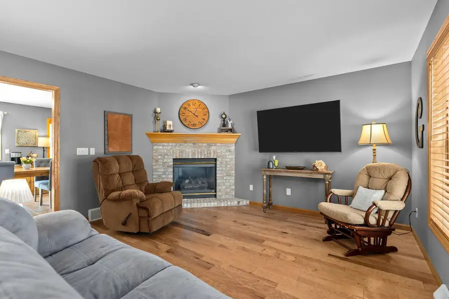 3023 E Greenleaf Drive, Appleton, WI 54913 - #2