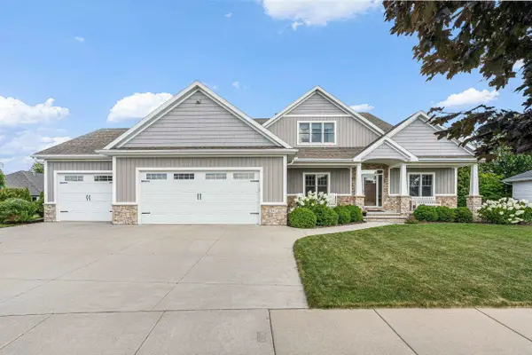 647 Rusch Drive, COMBINED LOCKS, WI 54113-1426