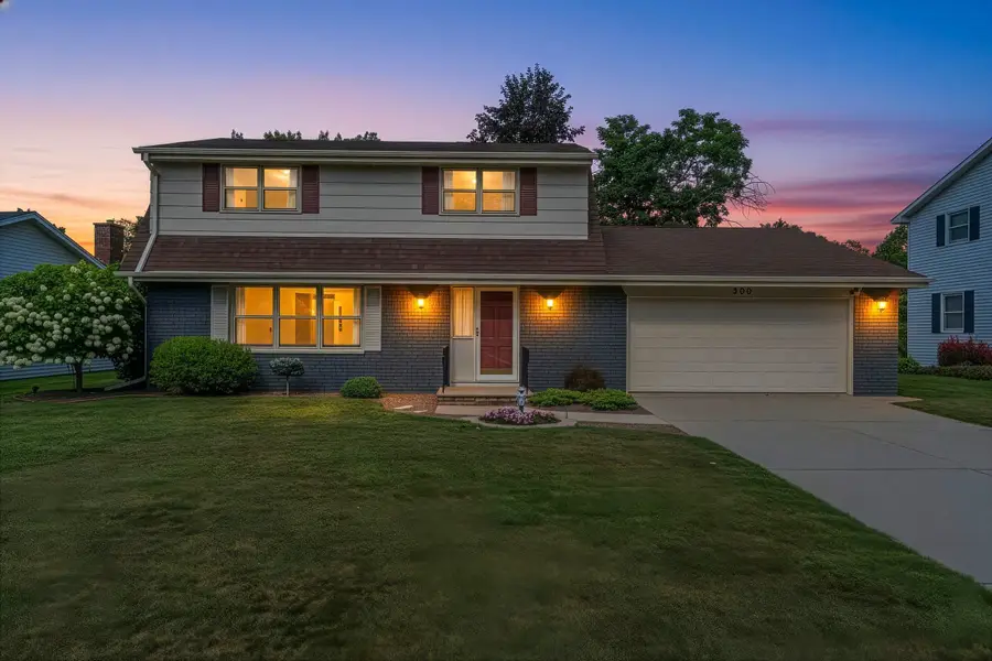 506 Pine Terrace, Green Bay, WI 54303-2304 - #2