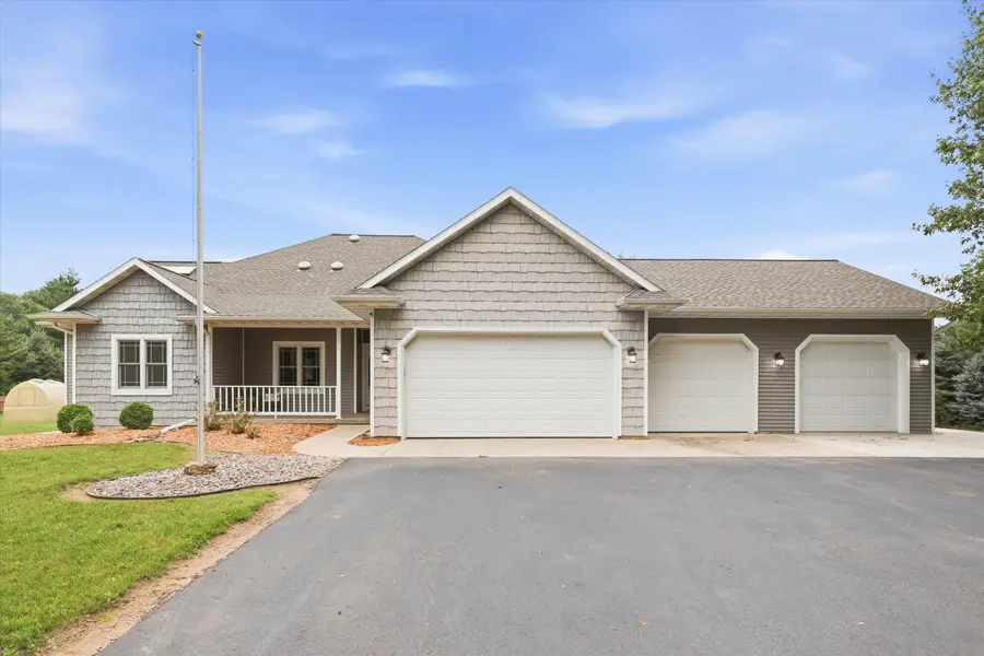 N3575 Sunrise Court, New London, WI 54961 - #2
