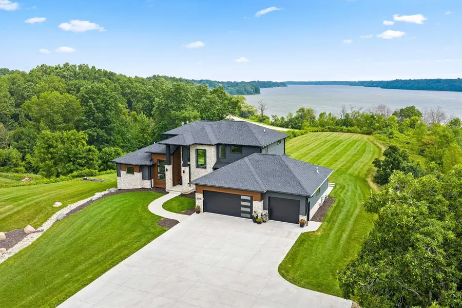 2016 Jen Drive, De Pere, WI 54115 - #3