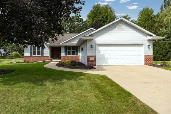 339 Windingbrook Drive, OSHKOSH, WI 54904-7883
