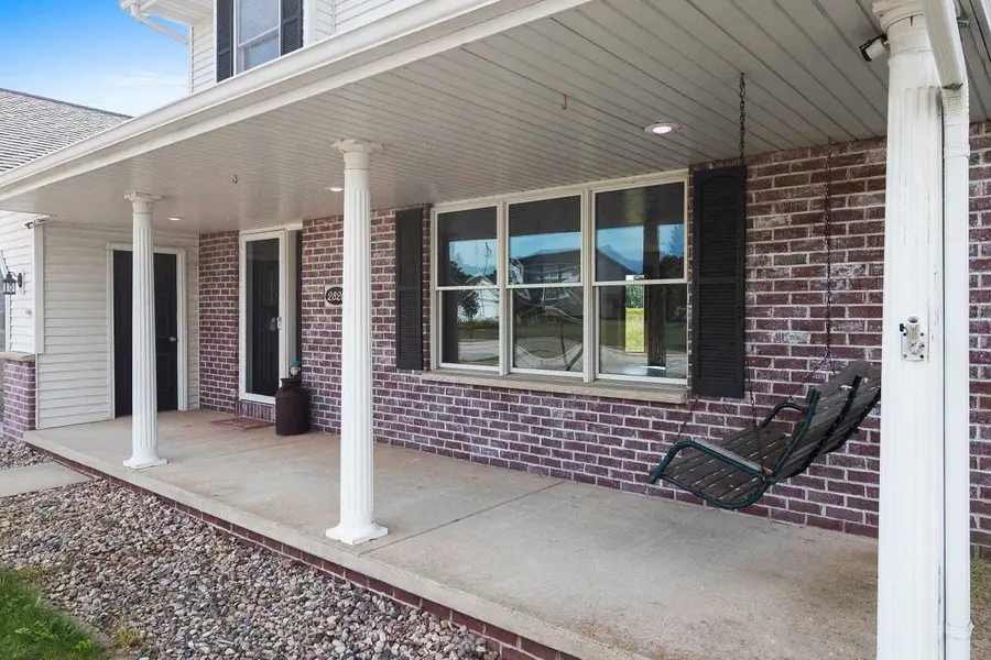 2820 Blue Spruce Drive, Green Bay, WI 54311-4509 - #3