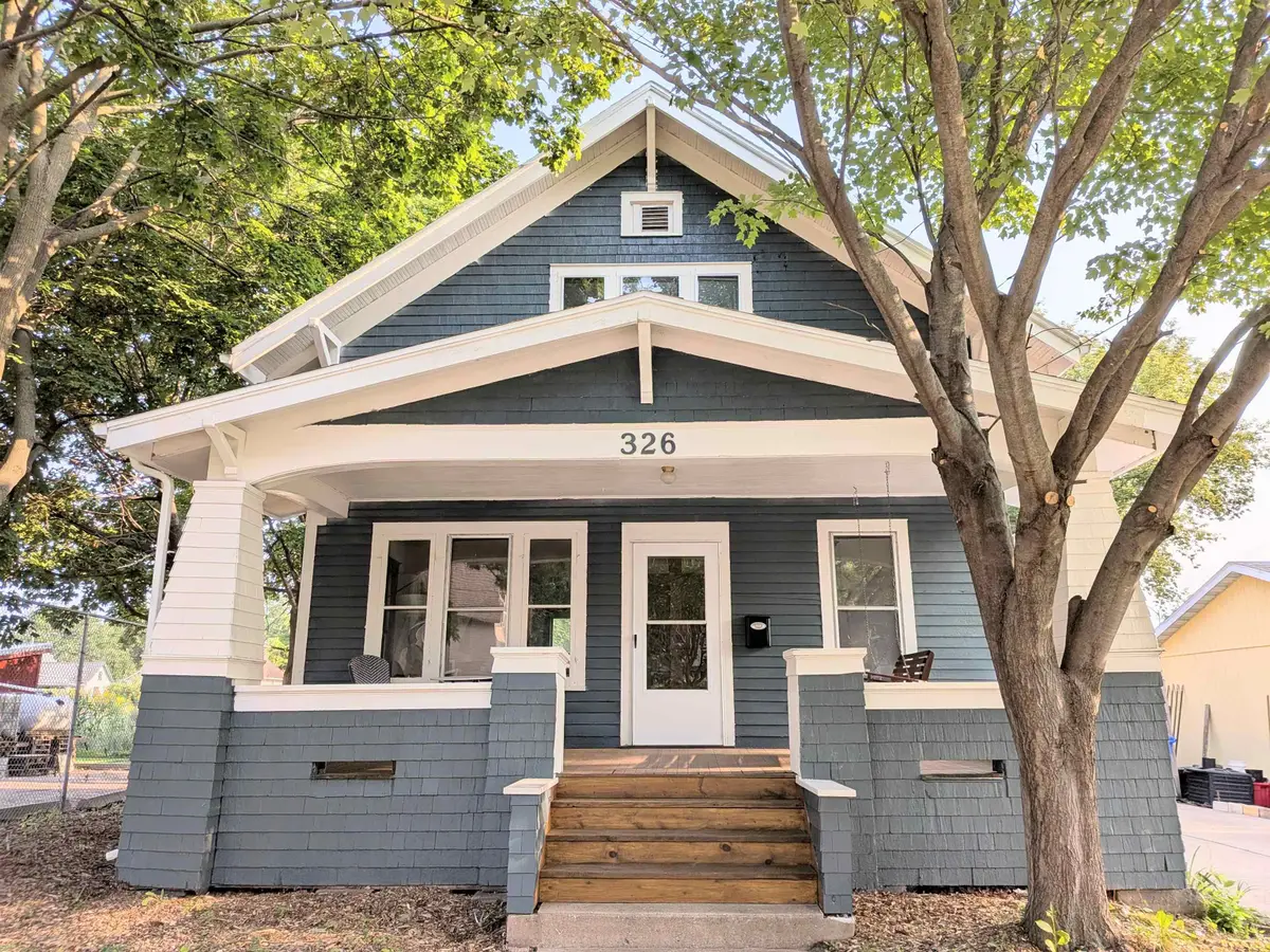 326 E Summer Street, Appleton, WI 54911-4816 - #1