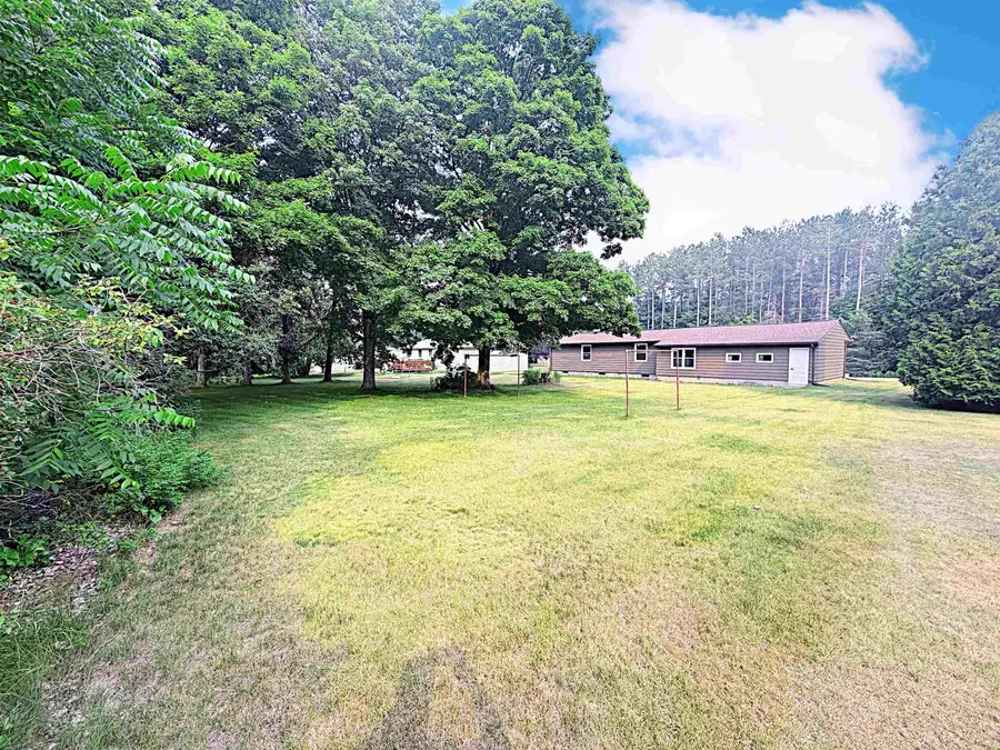 945 Steiner Drive, Mishicot, WI 54228 - #2