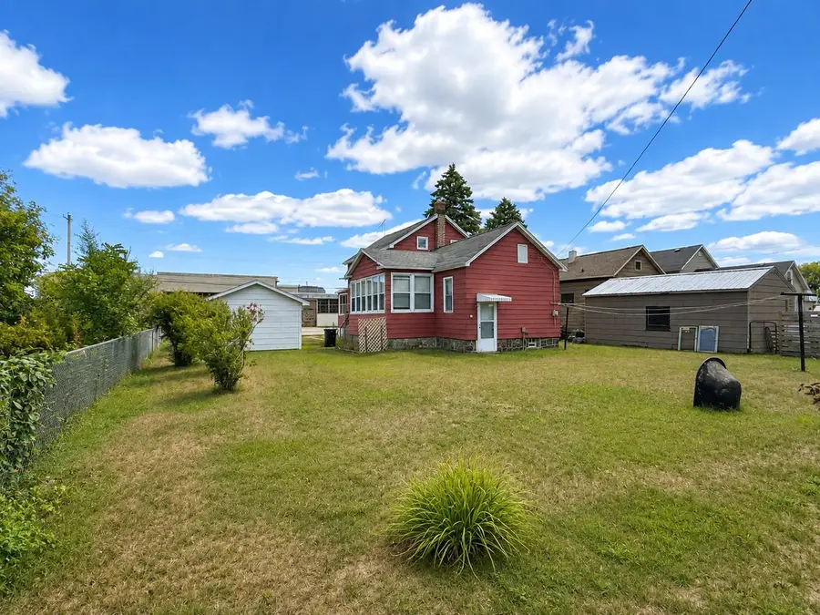 1808 11th Avenue, Menominee, MI 49858 - #3