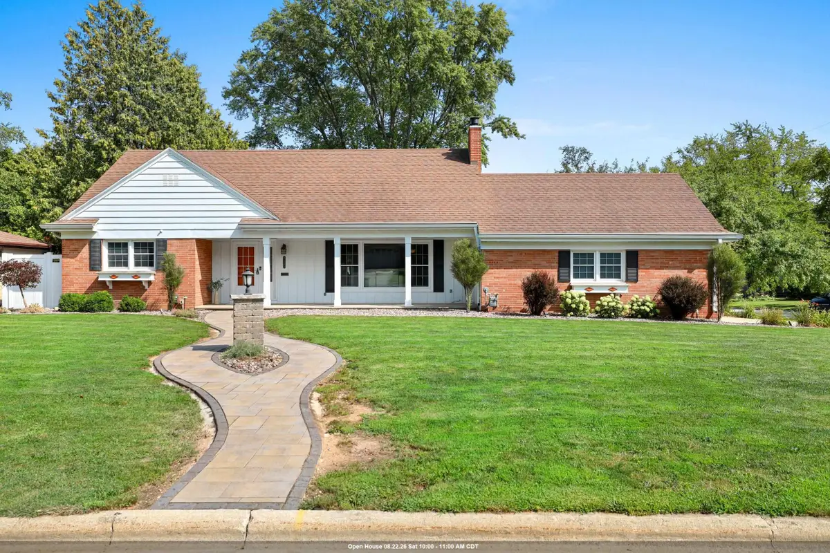 1153 Highview Lane, Green Bay, WI 54304 - #1