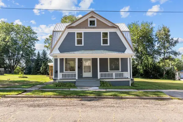 222 W Moore Street, BERLIN, WI 54923