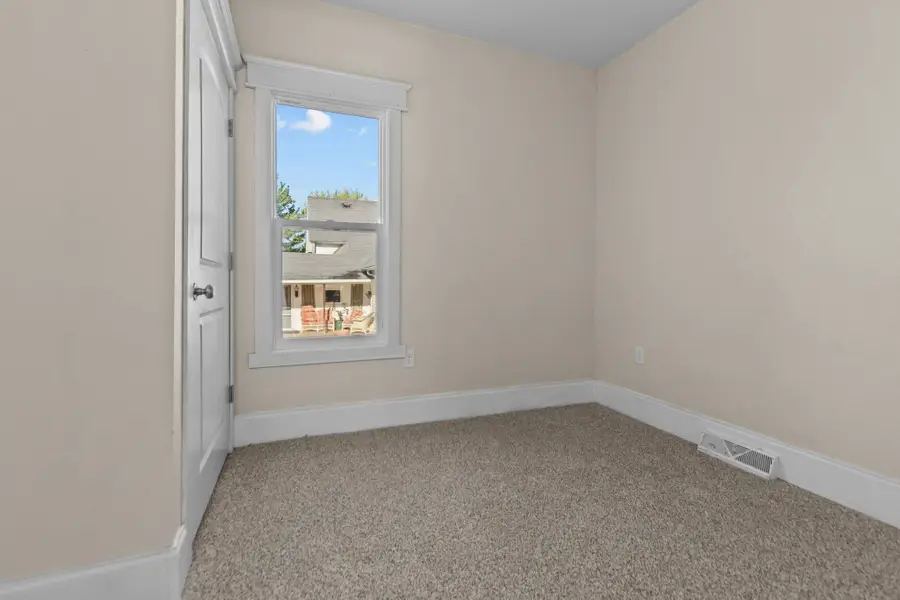222 W Moore Street, Berlin, WI 54923 - #2