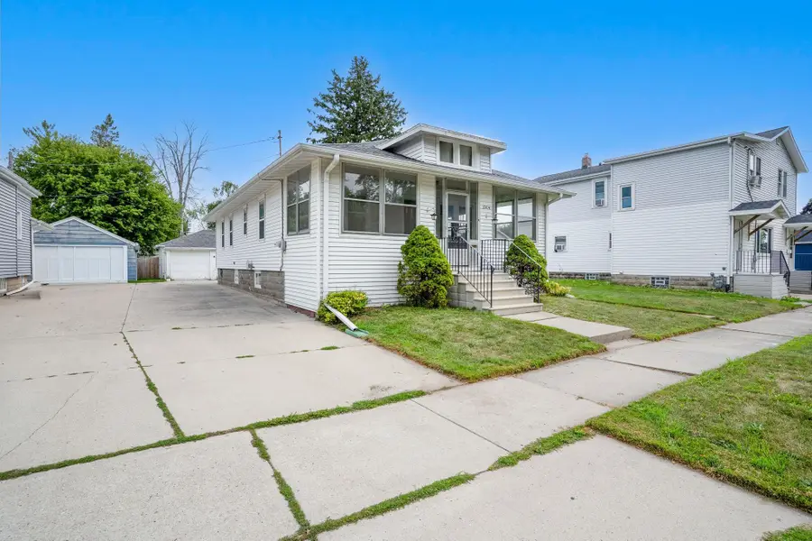 1004 Elmore Street, Green Bay, WI 54303-3923 - #2