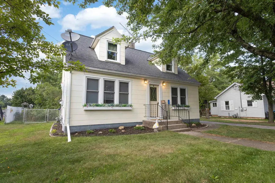 747 Maple Avenue, Wild Rose, WI 54984 - #2