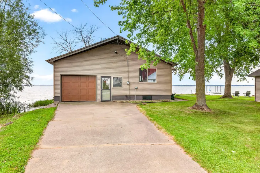 7244 County Road H, Fremont, WI 54940 - #2