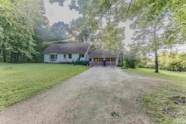 W7310 Hillside Drive, SHAWANO, WI 54166-9999