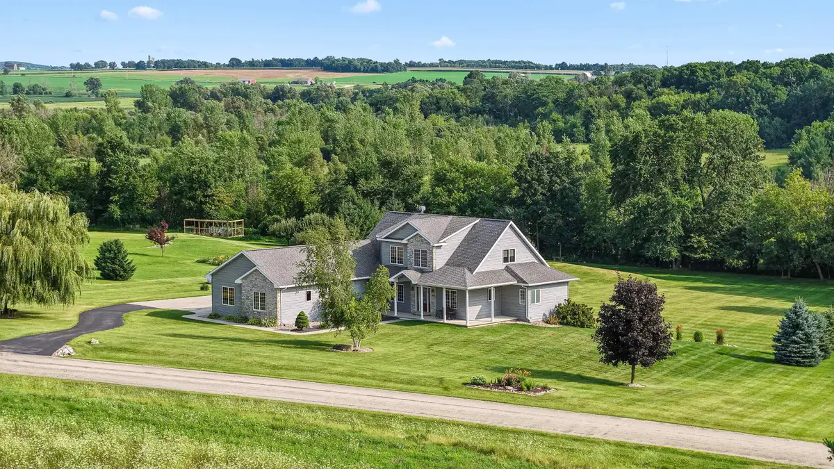 W5412 Bowe Lane, Fond Du Lac, WI 54937 - #1