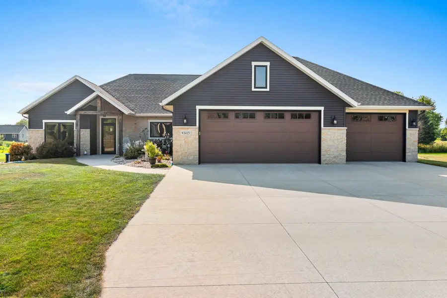 N3025 Steeple Drive, Appleton, WI 54913-7897 - #3