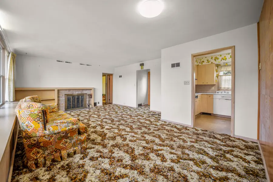 555 Pleasant Hill Avenue, Lomira, WI 53048 - #3