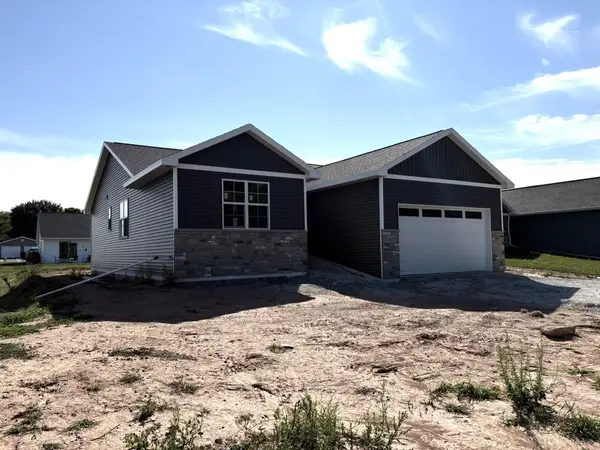1605 Janice Avenue, GREEN BAY, WI 54304-2131