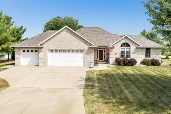 3767 Misty Meadow Lane, DE PERE, WI 54115