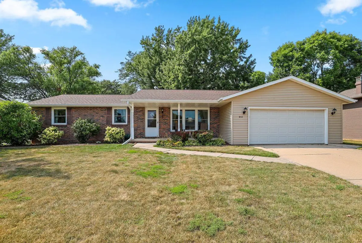 842 Fribourg Street, De Pere, WI 54115 - #1