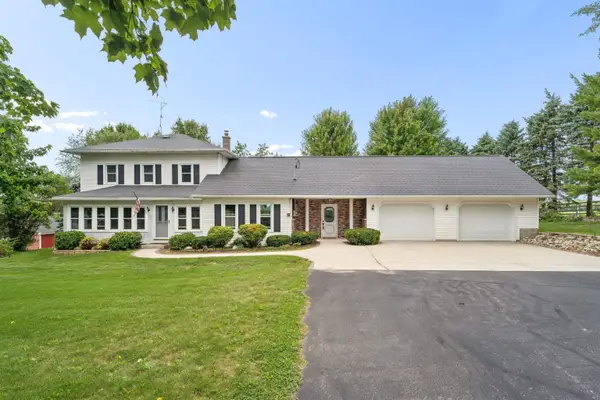 N4524 Mulletview Road, CAMPBELLSPORT, WI 53010