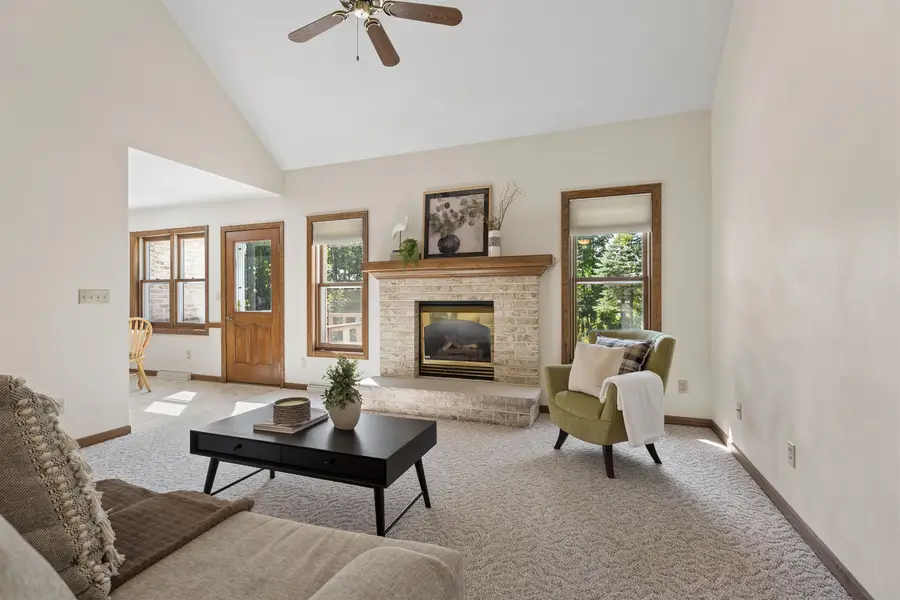 120 E Glenbrook Drive, Pulaski, WI 54162 - #2