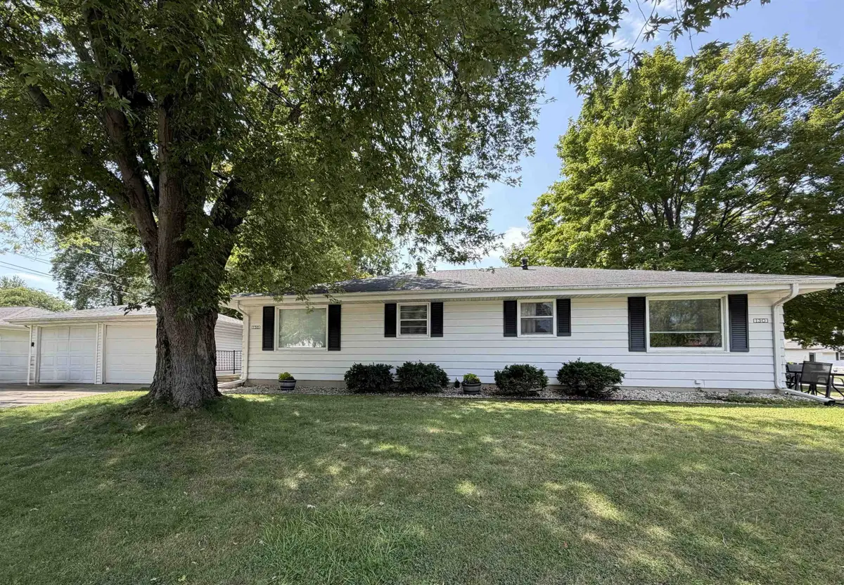 130 Gwynn Street, Green Bay, WI 54301-1006 - #1