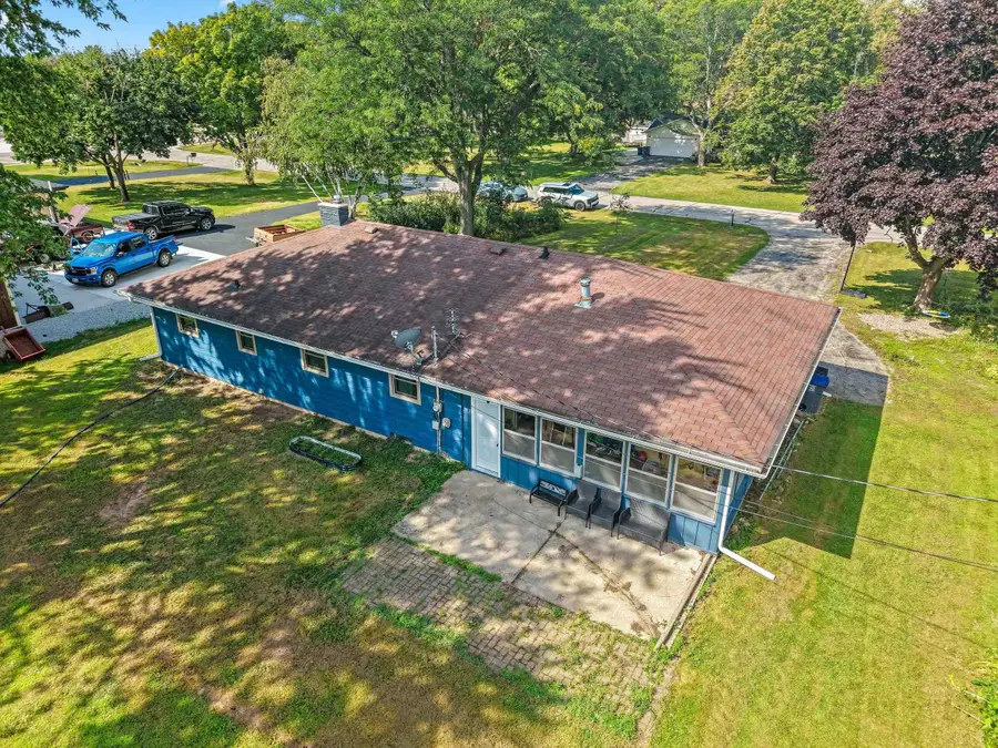 N1320 Ellen Lane, Greenville, WI 54942 - #2