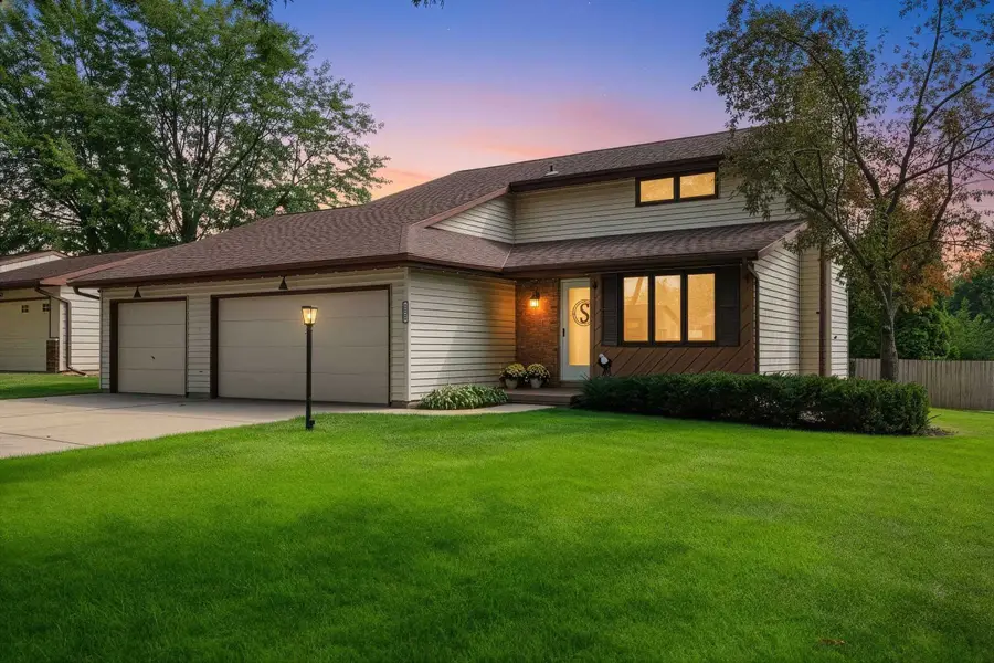 2564 Wildflower Row, Green Bay, WI 54311 - #3
