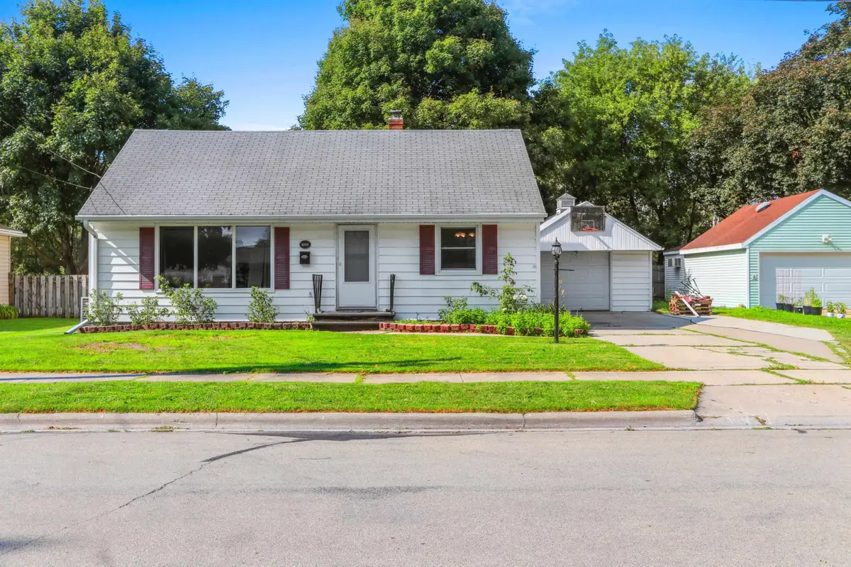 1335 San Jose Place, Green Bay, WI 54303 - #1