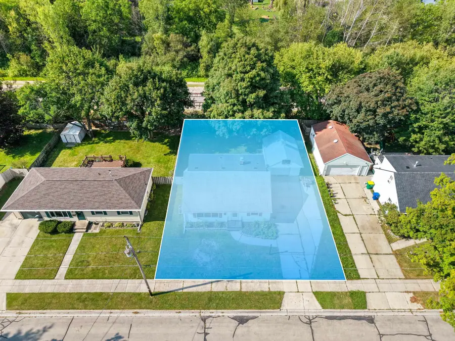 1335 San Jose Place, Green Bay, WI 54303 - #2