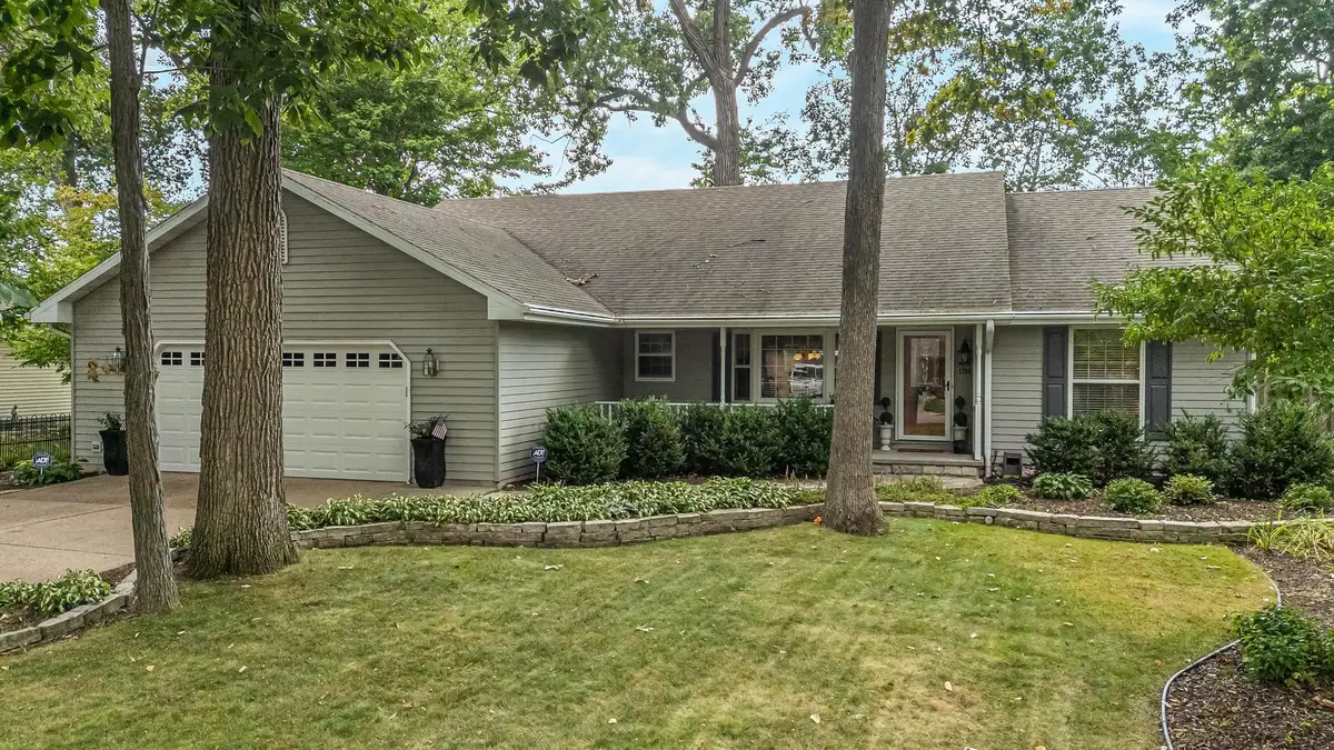 1794 Garnet Court, Menasha, WI 54952 - #1