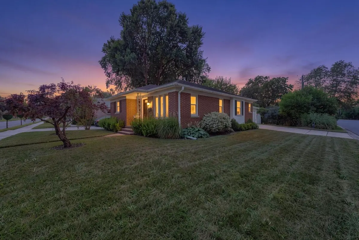 206 Bader Street, Green Bay, WI 54302 - #1