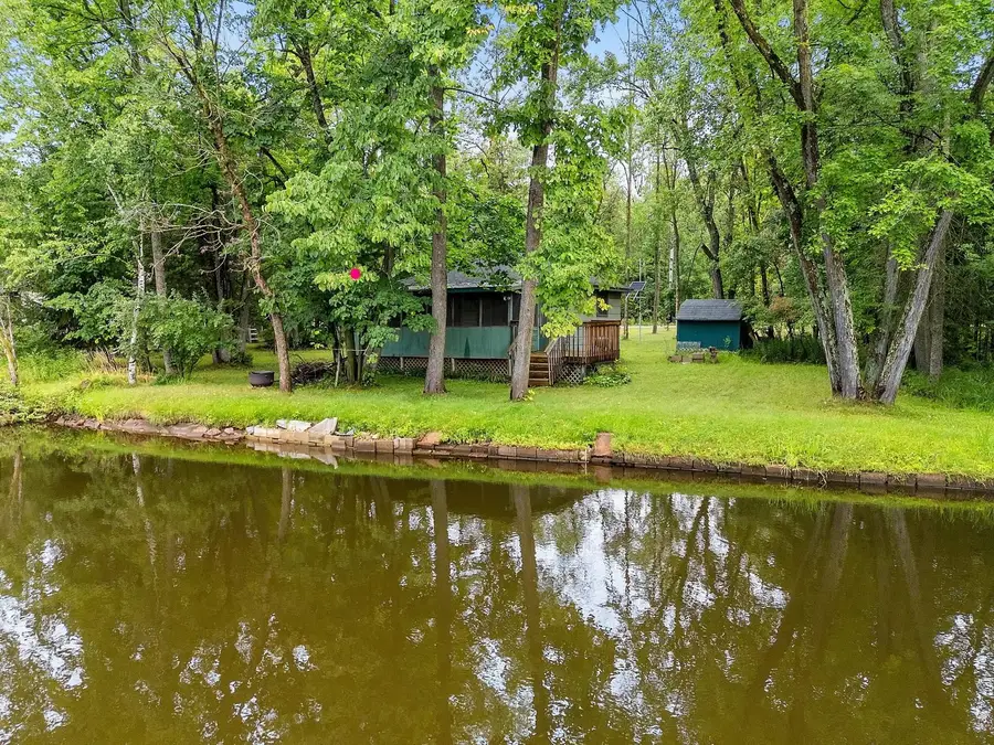 9561 Milwaukee Lane, Gillett, WI 54124 - #2
