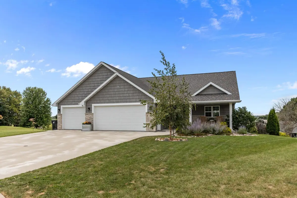 105 Zacharey Court, New London, WI 54961 - #1