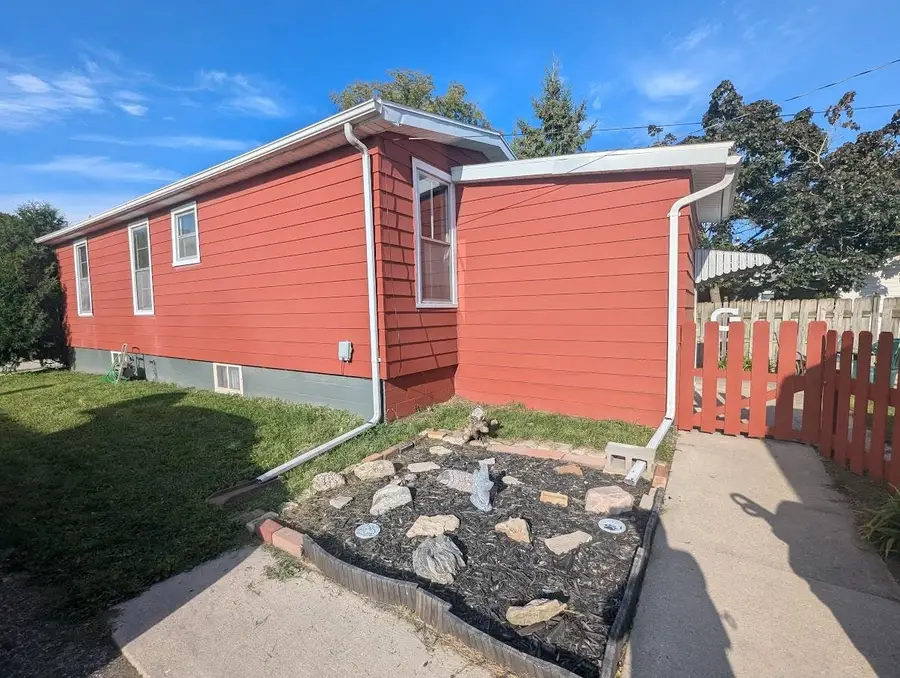 276 E Cotton Streets, Fond Du Lac, WI 54935 - #3