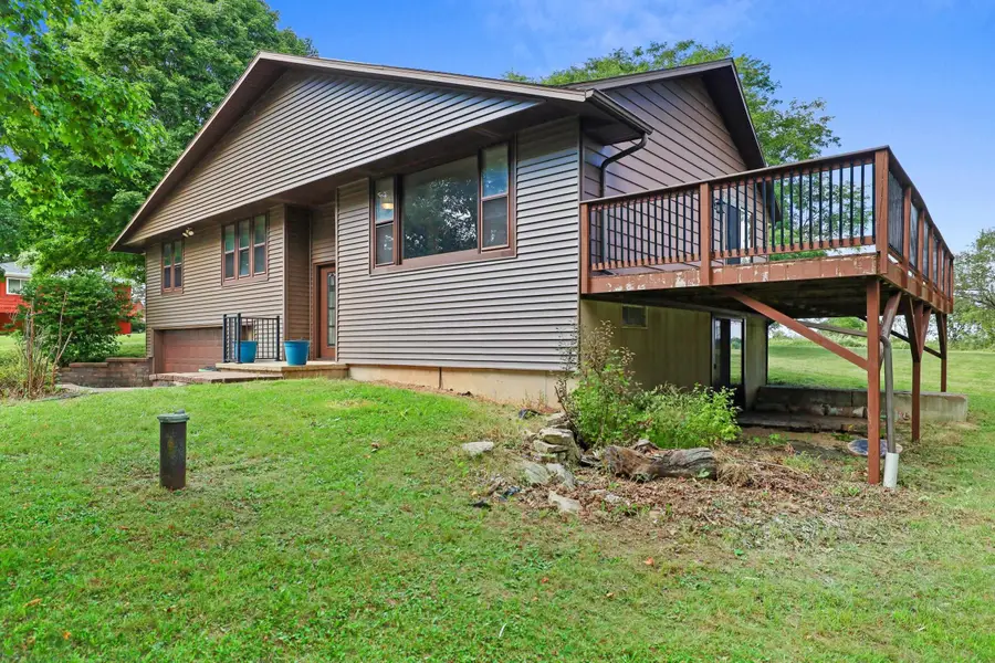 2842 Fairview Road, Neenah, WI 54956 - #2