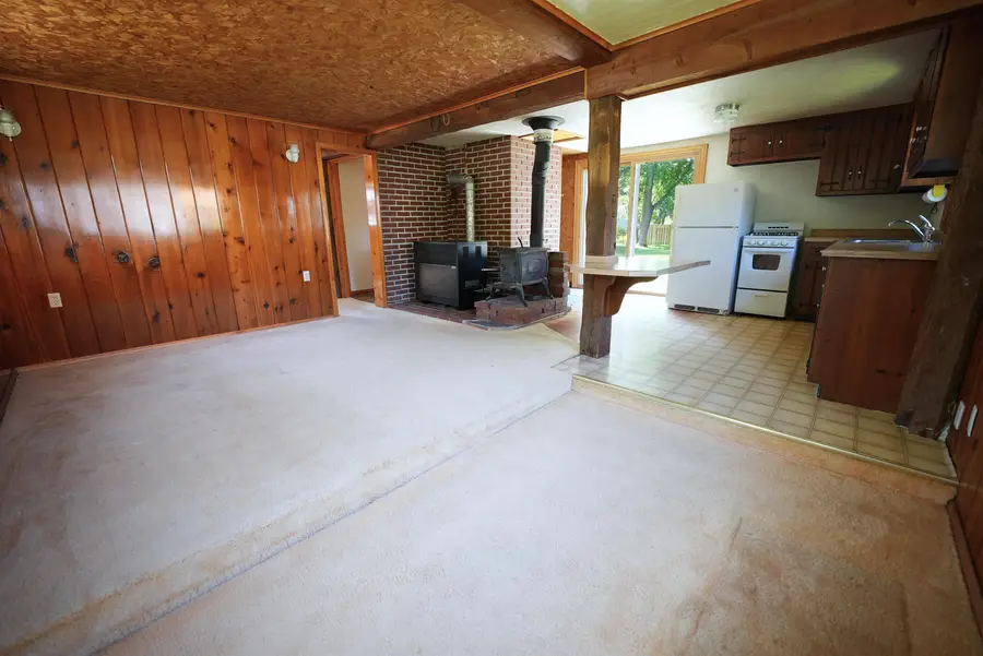 3933 Lloyd Street, Green Bay, WI 54311-9770 - #2