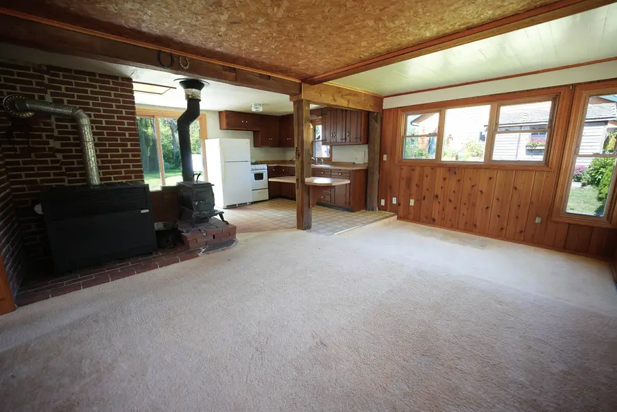 3933 Lloyd Street, Green Bay, WI 54311-9770 - #3