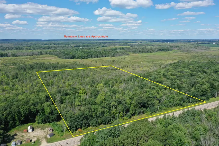 W3932 State Road 21, Redgranite, WI 54970 - #3