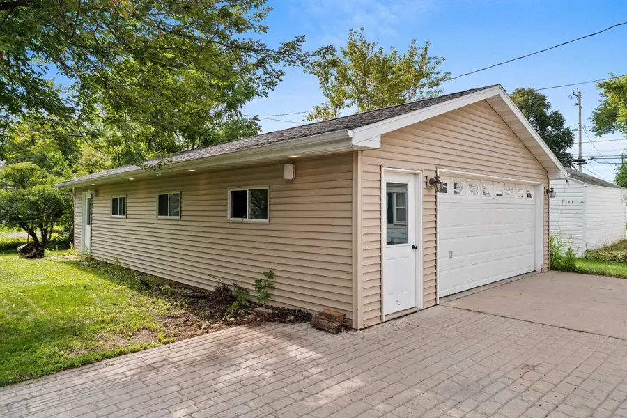 706 Roy Avenue, Green Bay, WI 54303-3949 - #2