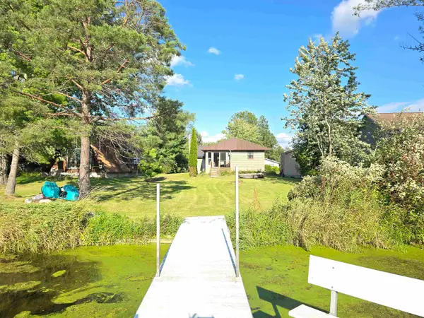 W7379 Pine View Drive, WAUTOMA, WI 54982-7108