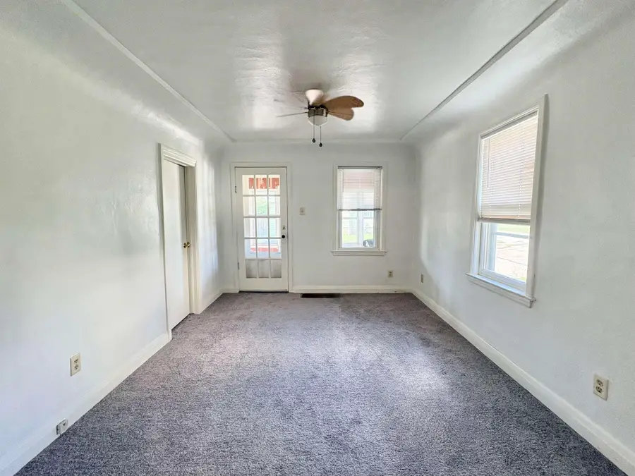 392 Sibley Street, Fond Du Lac, WI 54935-2127 - #3