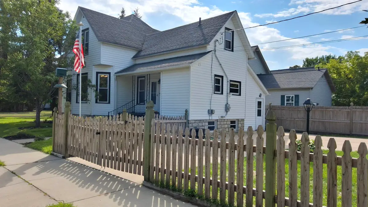 602 Carney Boulevard, Marinette, WI 54143 - #1