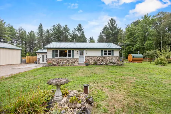 N7396 Mazor Lane, CRIVITZ, WI 54114