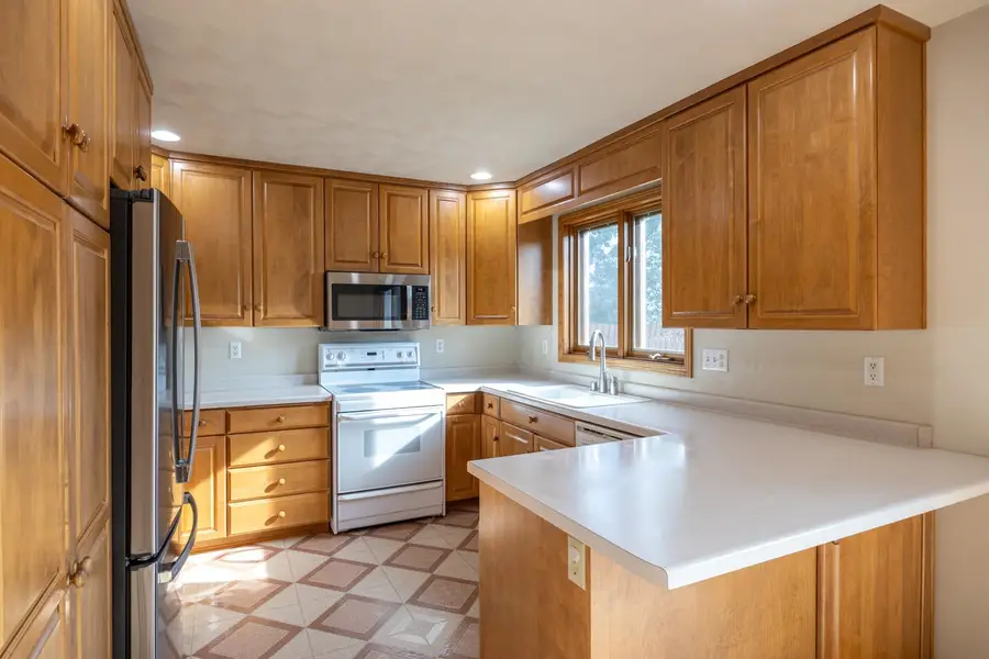 1504 Meadowbreeze Circle, Neenah, WI 54956 - #2