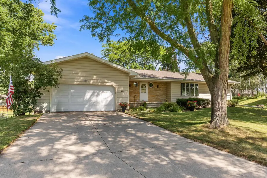 425 College Court, Beaver Dam, WI 53916 - #2