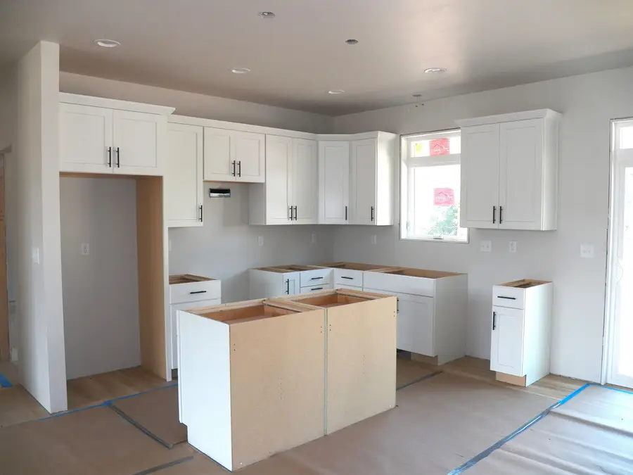 3457 Paula Street, Green Bay, WI 54311-6142 - #2