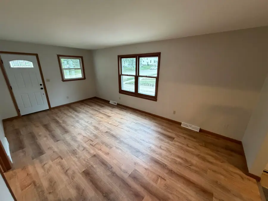 269 E Moore Street, Berlin, WI 54923 - #2