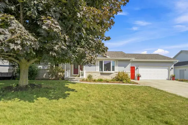 4922 Remiker Lane, MANITOWOC, WI 54220
