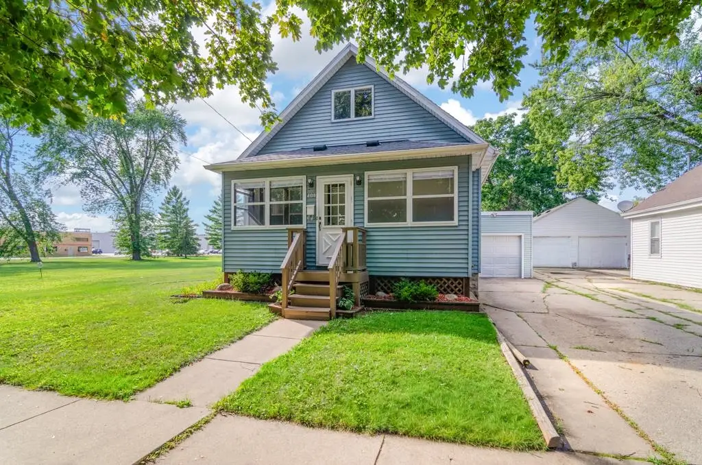 408 Oak Street, Green Bay, WI 54304-1825 - #1